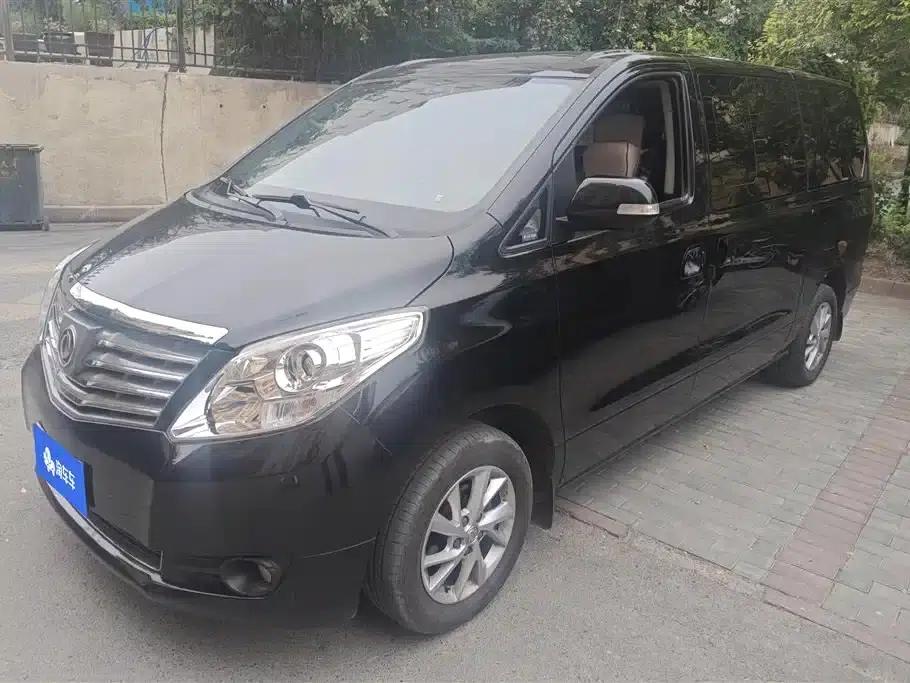 Lingzhi PLUS 2021 Touring Edition 2.0L Manual Deluxe 7-Seater — миниатюра 1