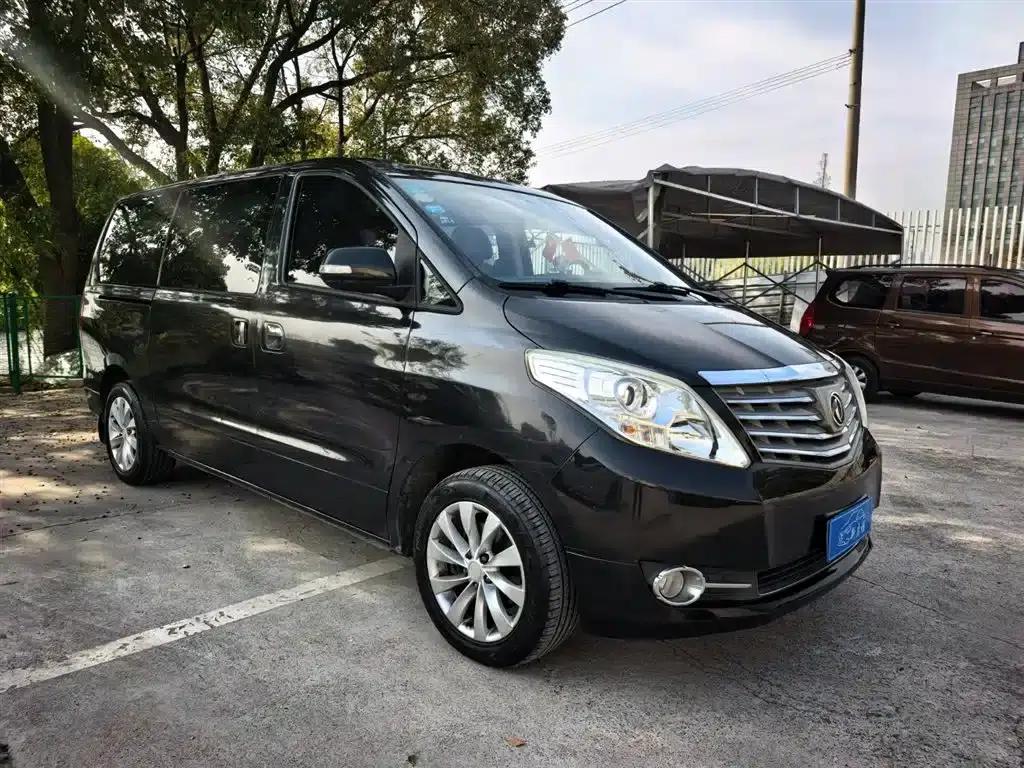 Fengxing CM7 2016 2.0T Manual Deluxe Edition — миниатюра 3