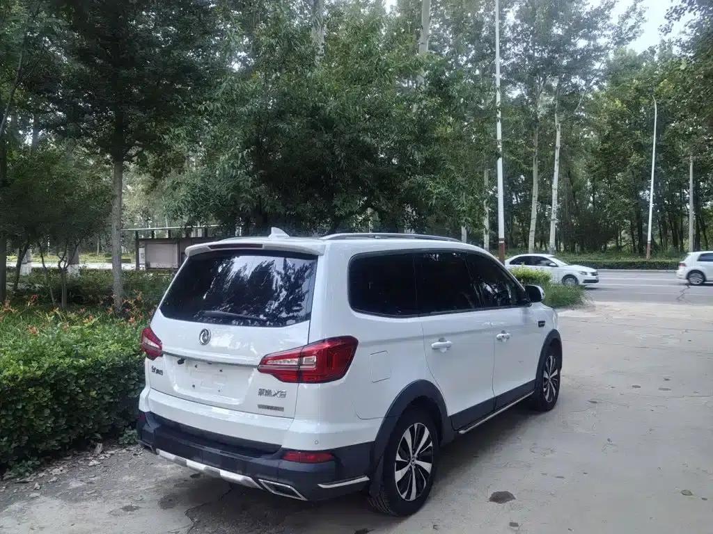 Jingyi X6 2017 Enjoy Series 1.5T CVT Premium — миниатюра 9