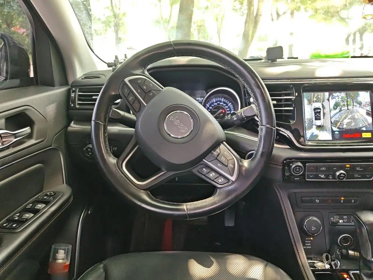 Jeep Grand Commander 2018 2.0T Four-Wheel Drive Smart Enjoyment Version China V Emission Standard — миниатюра 10