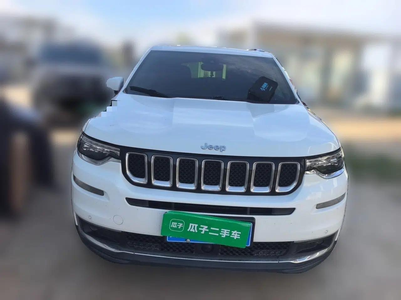 Jeep Grand Commander 2018 2.0T Four-Wheel Drive Prestige Edition China V — миниатюра 2