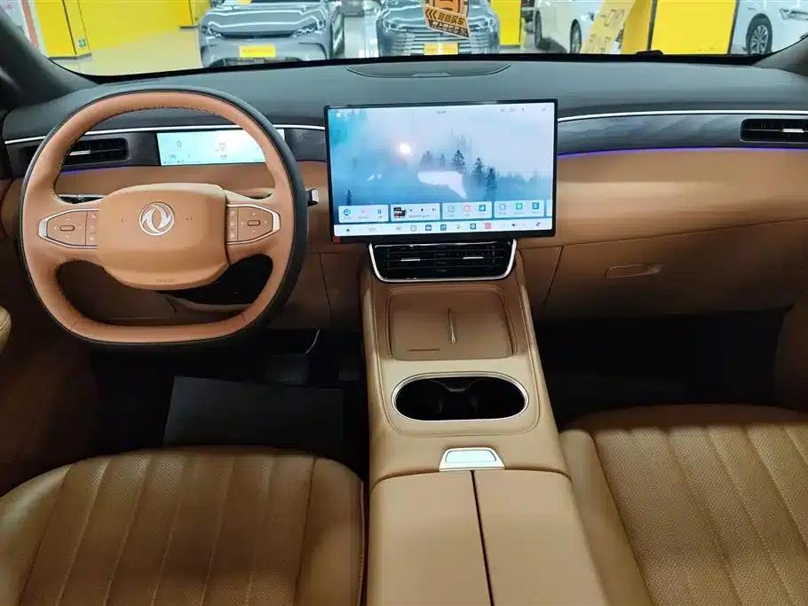 Dongfeng Fengshen L8 2025 Model 185KM Dream Edition — миниатюра 12
