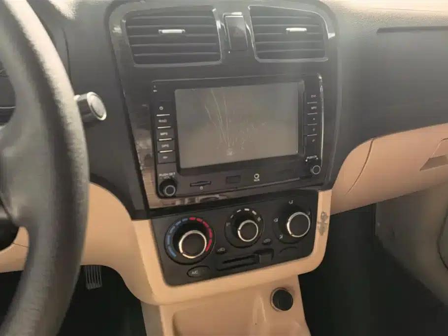 Fengguang 360 2015 Model 1.5L Manual Comfort 7-Seater National V Emission Standard — миниатюра 13
