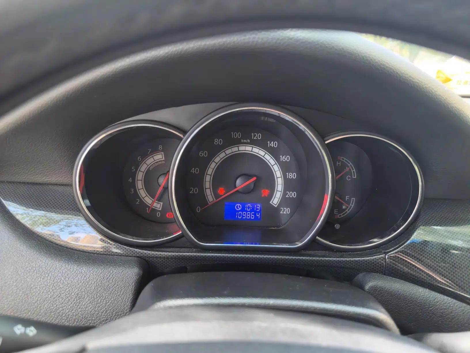 JAC Group Heyue 2016 1.5L Manual Comfort Version China V Standard — миниатюра 11