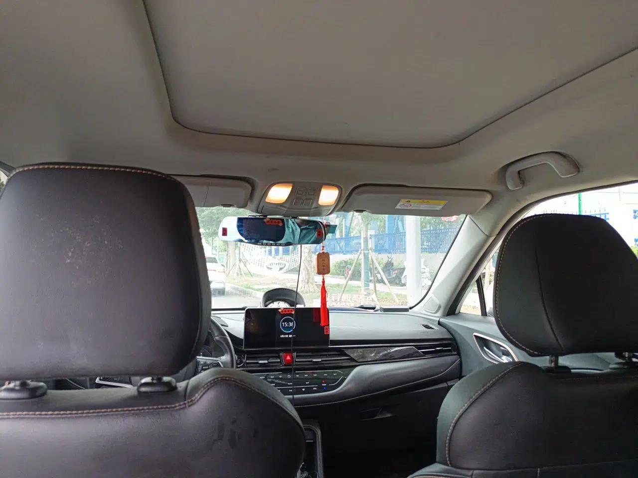 JAC Group iEVS4 2019 Luxury Smart Enjoyment Model — миниатюра 18
