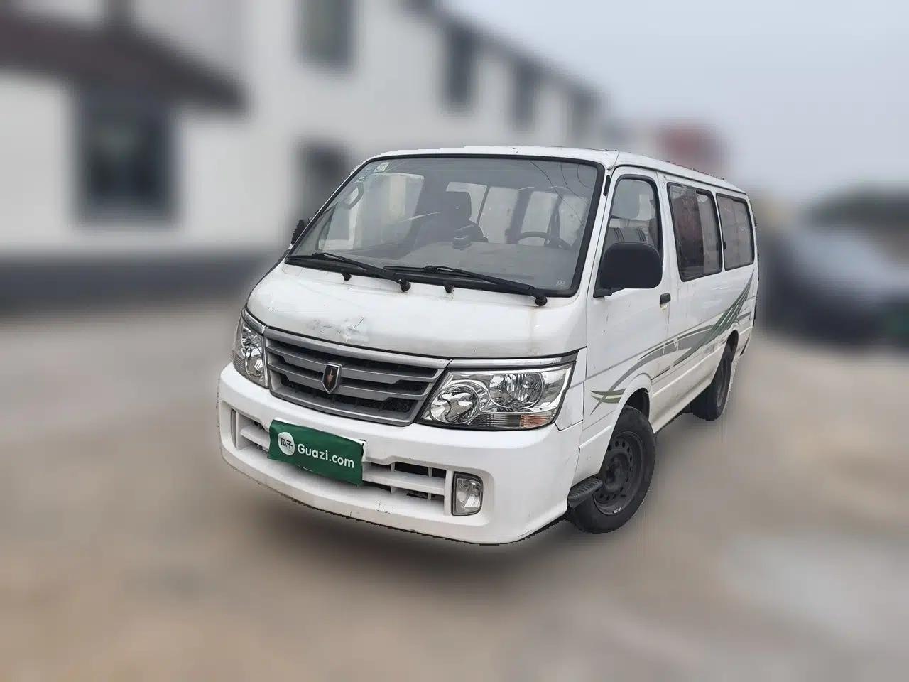 Jinbei Hiace Golden Cup Sea Lion, 2.0-liter engine, 6 seats — миниатюра 1