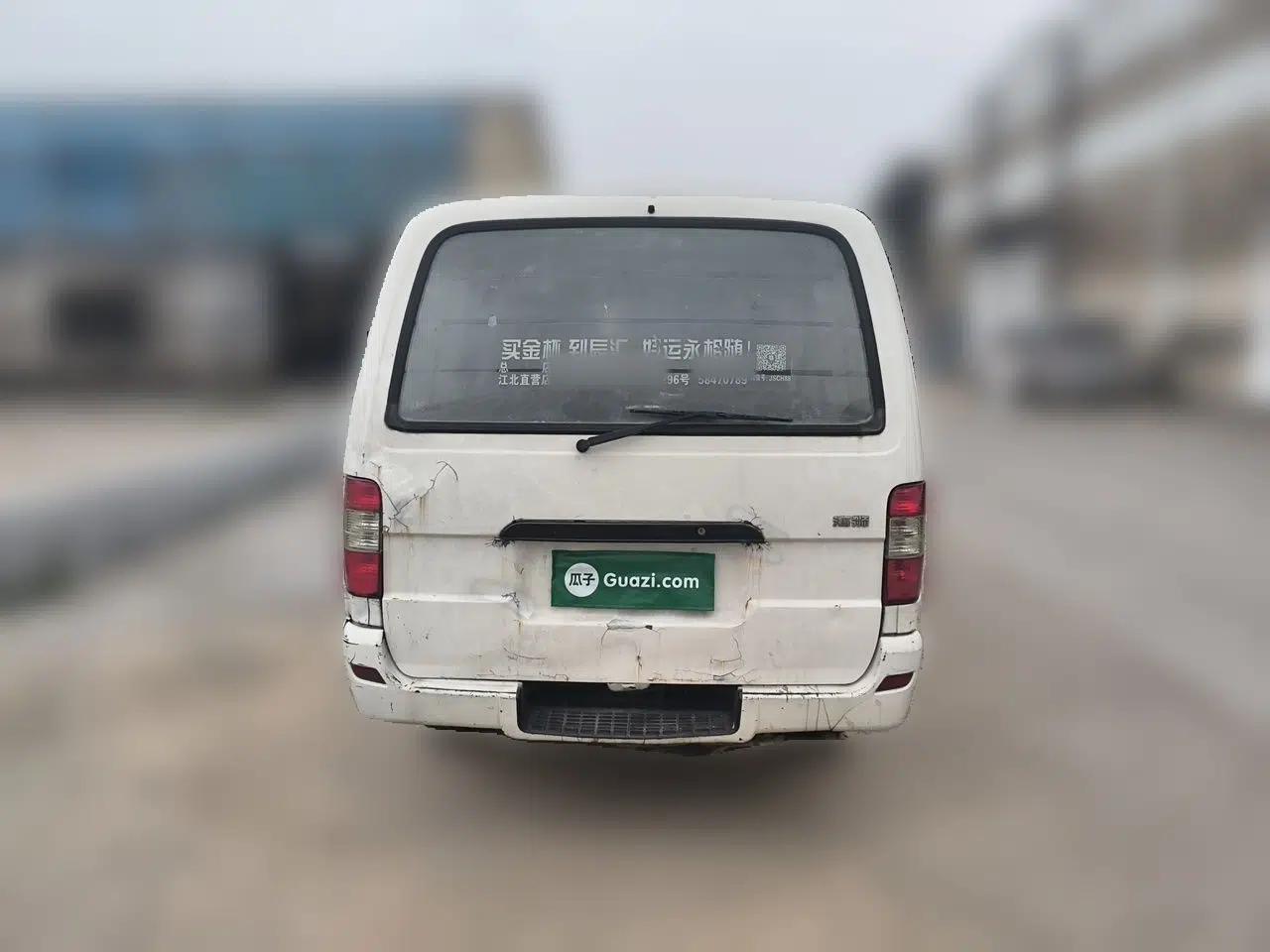 Jinbei Hiace Golden Cup Sea Lion, 2.0-liter engine, 6 seats — миниатюра 5