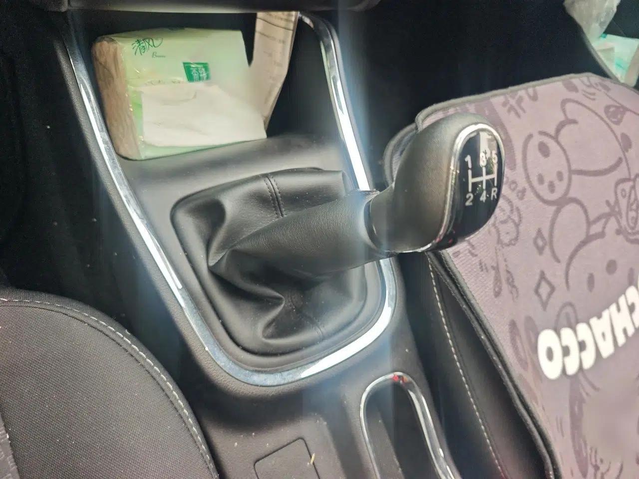 Jinbei Gold Hiace 2023 1.5L Passenger Vehicle Engineering Lion 5/6/7 Seater — миниатюра 13