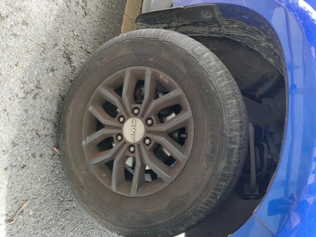 JMC Yuhu 7 2022 2.0T Automatic Diesel Two-Wheel Drive Comfort Plus Long Wheelbase — миниатюра 8