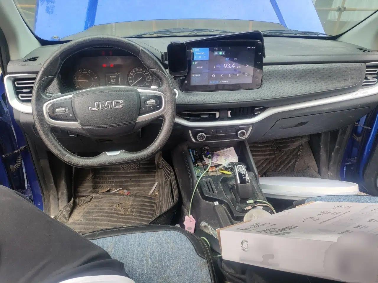 JMC Yuhu 7 2022 2.0T Automatic Diesel Two-Wheel Drive Comfort Plus Long Wheelbase — миниатюра 9