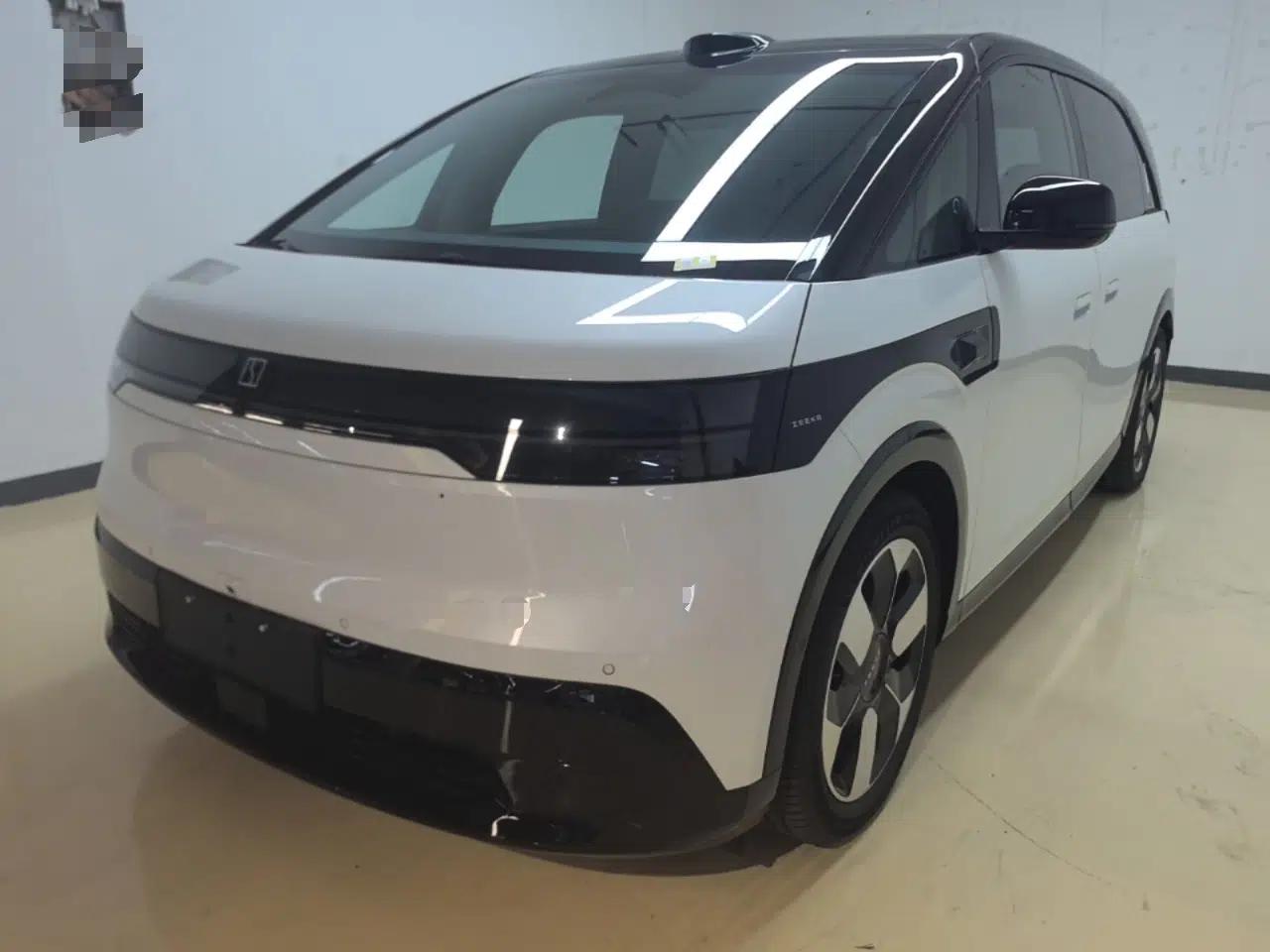Zeekr MIX 2025 Intelligent Driving Version — миниатюра 1