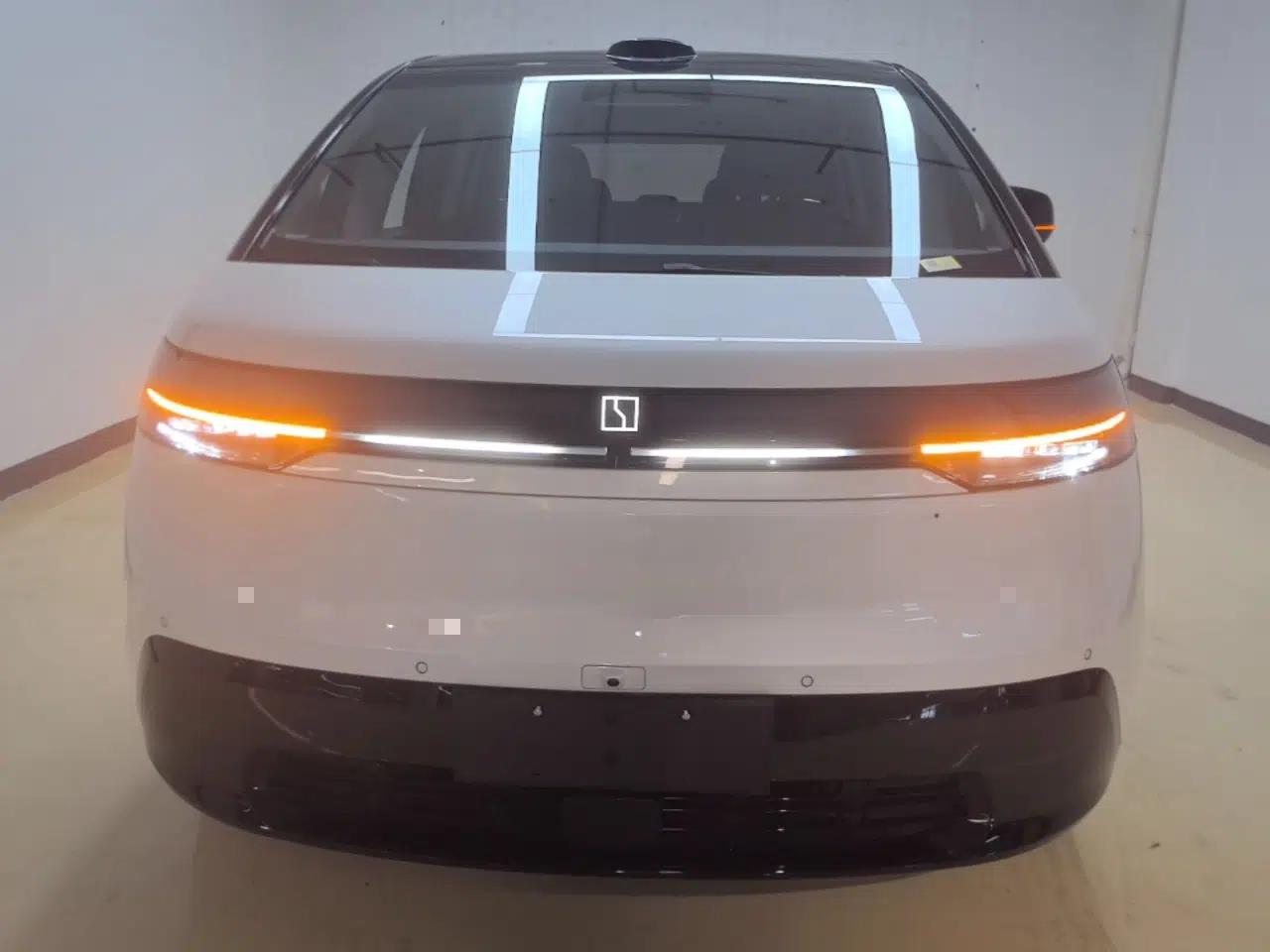 Zeekr MIX 2025 Intelligent Driving Version — миниатюра 2