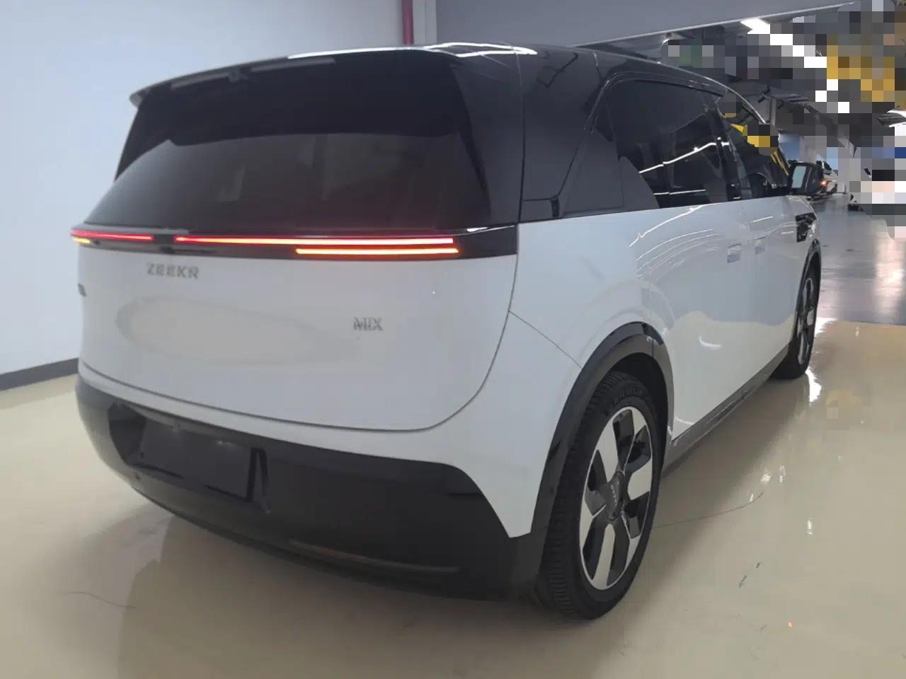 Zeekr MIX 2025 Intelligent Driving Version — миниатюра 6