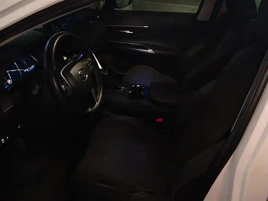 Venza 2023 2.5L Intelligent Hybrid Dual Engine 2WD Premium Edition — миниатюра 9