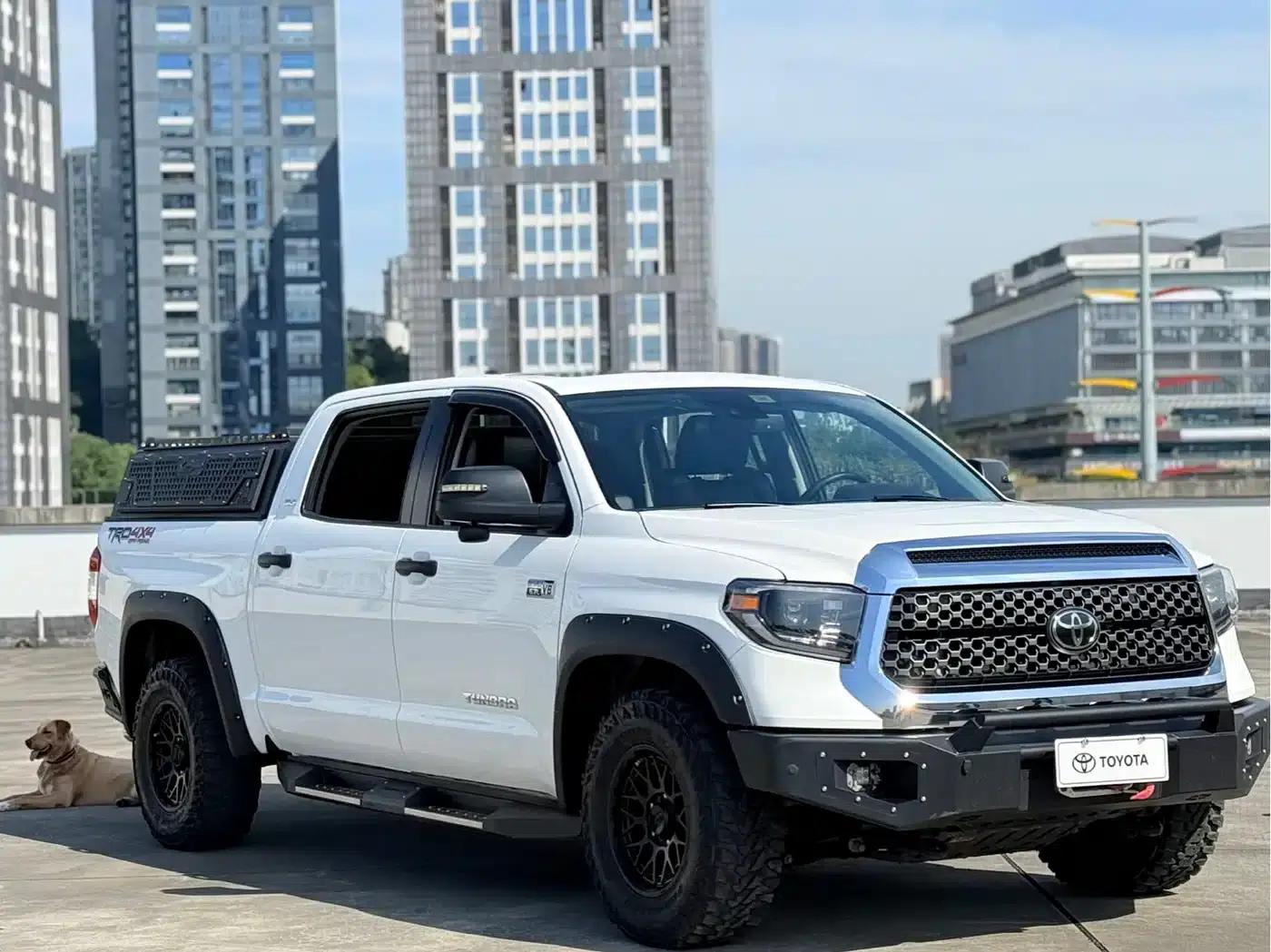 2020 Tundra 5.7L Automatic — миниатюра 2