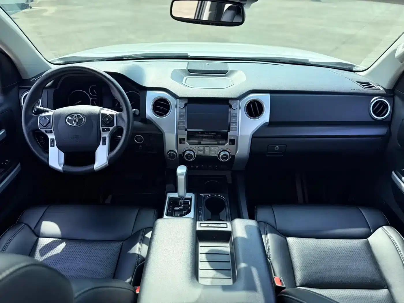 2020 Tundra 5.7L Automatic — миниатюра 6