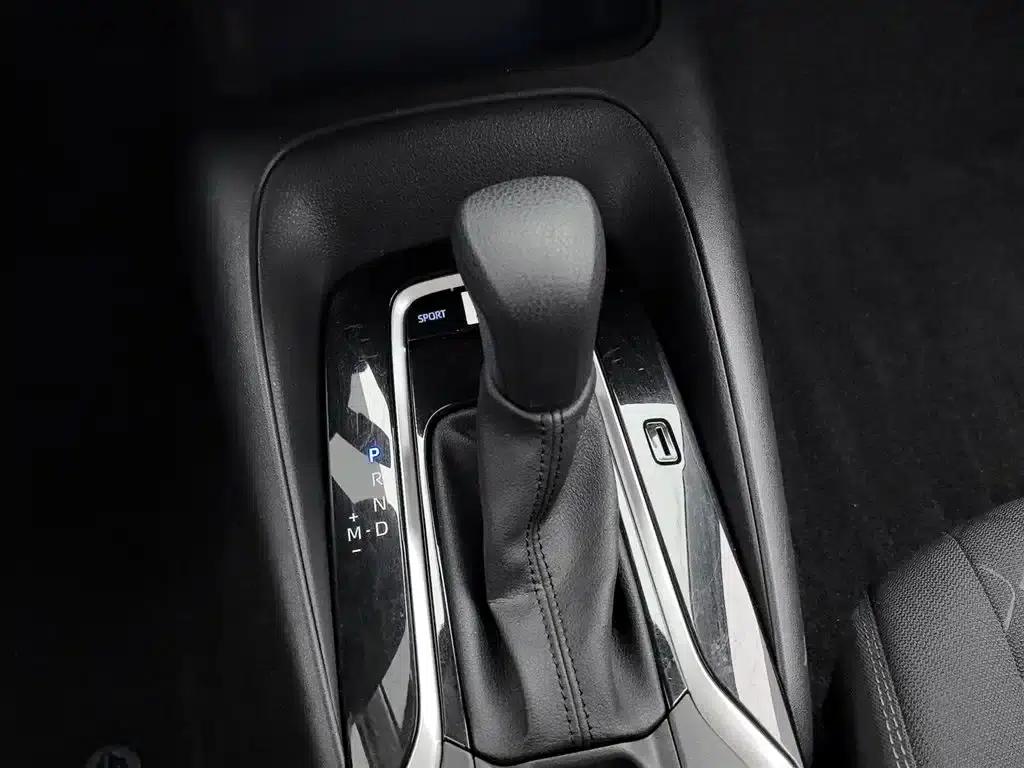 2021 Avalon 2.0L Entry-level Edition — миниатюра 13