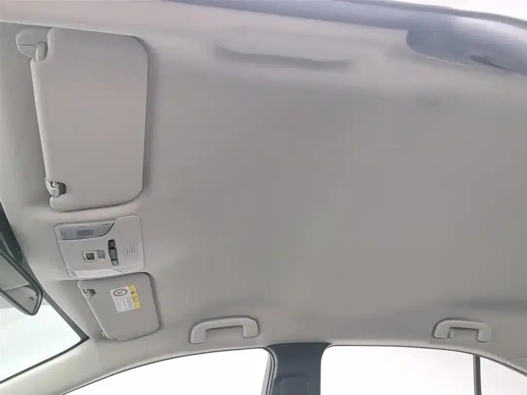 2021 Avalon 2.0L Entry-level Edition — миниатюра 14