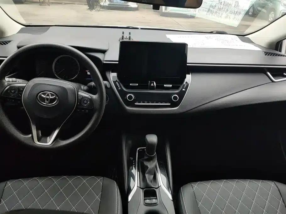 2022 Toyota Avalon 2.0L Elite Edition — миниатюра 12