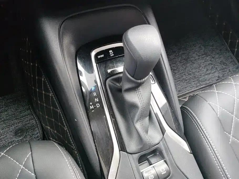 2022 Toyota Avalon 2.0L Elite Edition — миниатюра 16