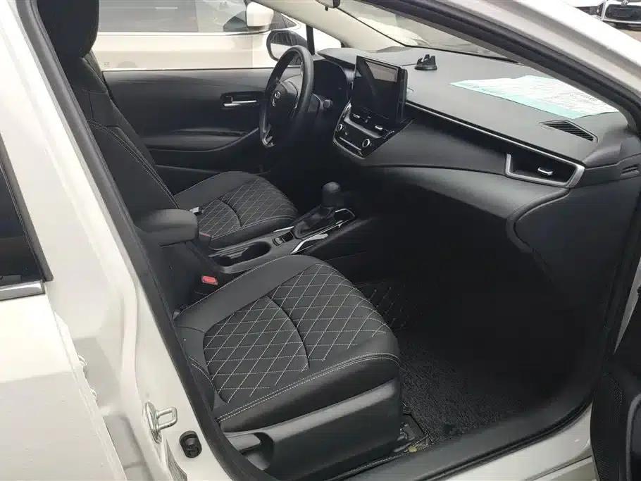 2022 Toyota Avalon 2.0L Elite Edition — миниатюра 8