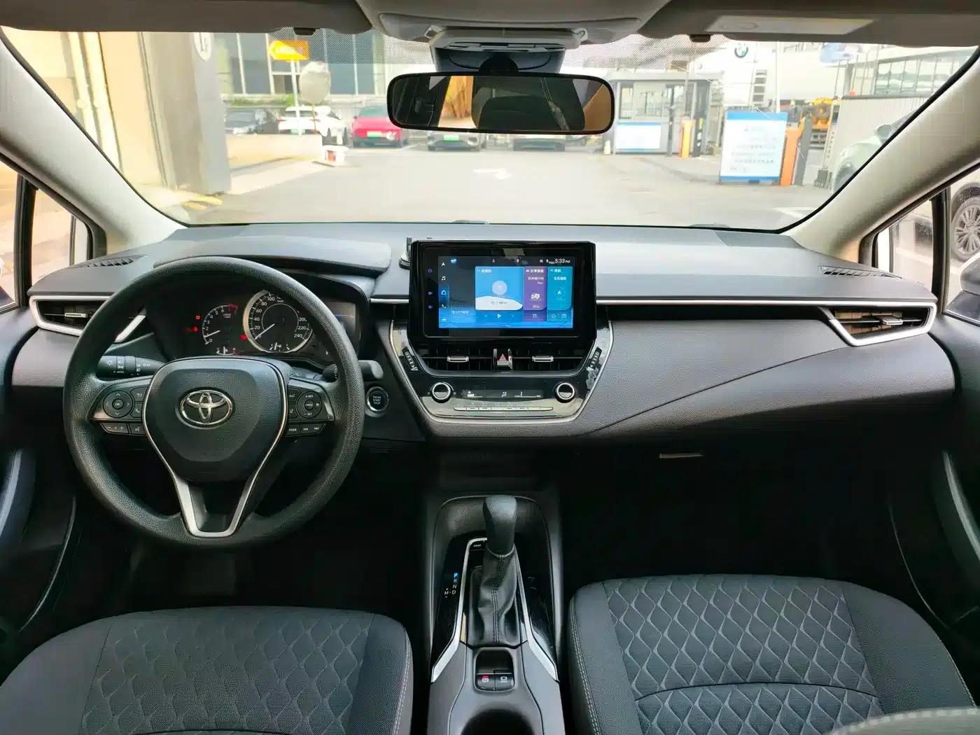 2022 Toyota Avalon 2.0L Elite Edition — миниатюра 6