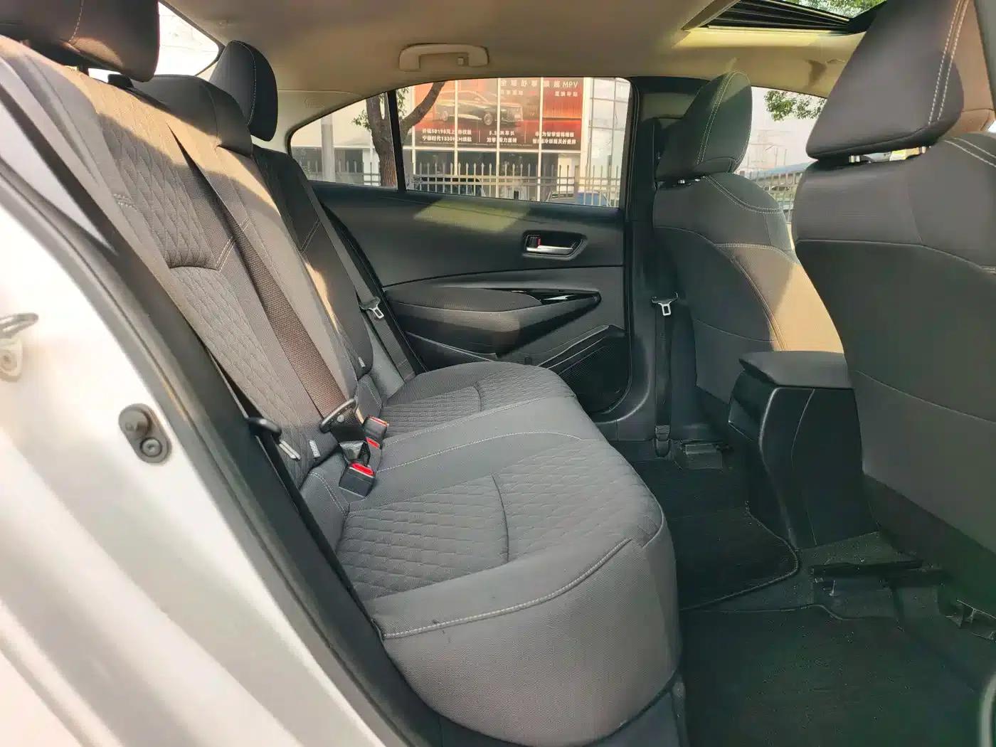 2022 Toyota Avalon 2.0L Elite Edition — миниатюра 9