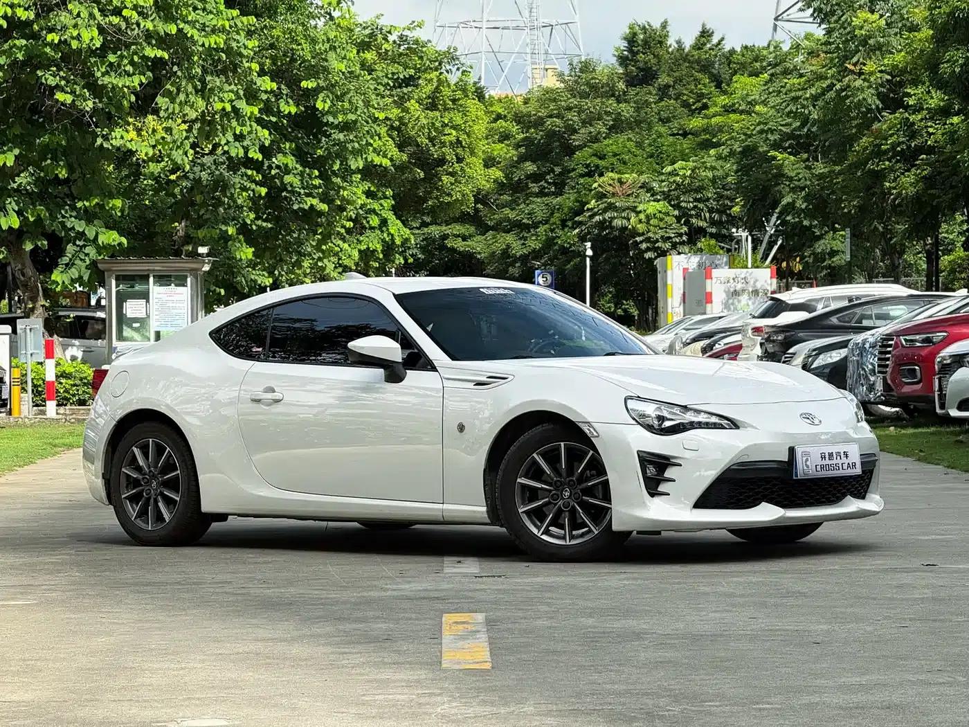 Toyota 86 2017 2.0L Manual Deluxe — миниатюра 3