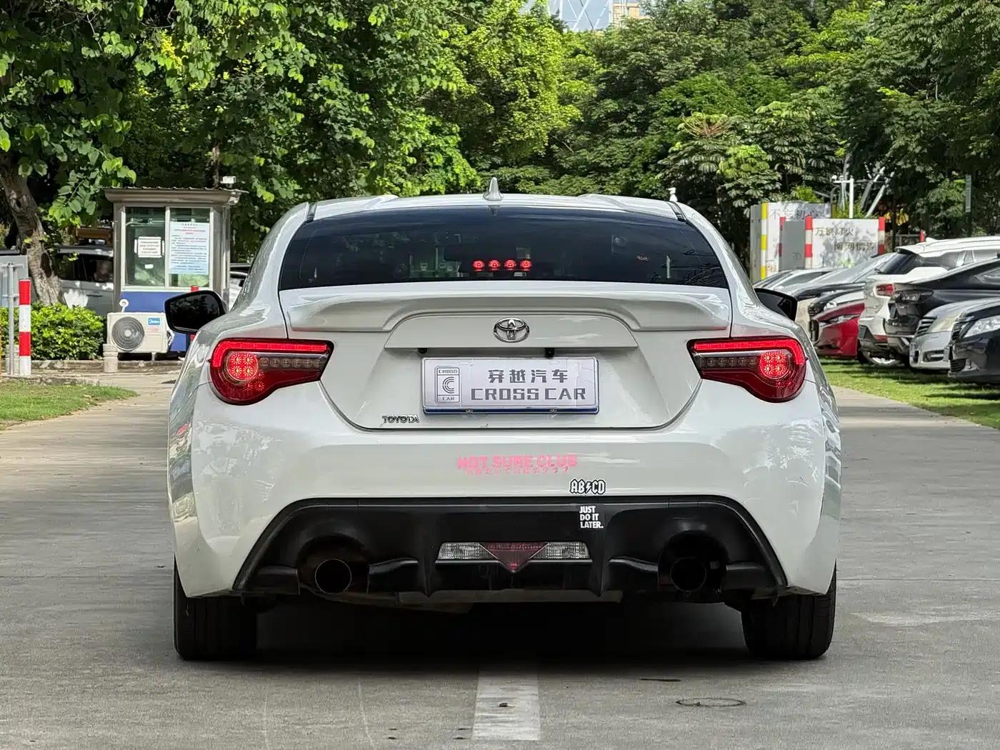 Toyota 86 2017 2.0L Manual Deluxe — миниатюра 4