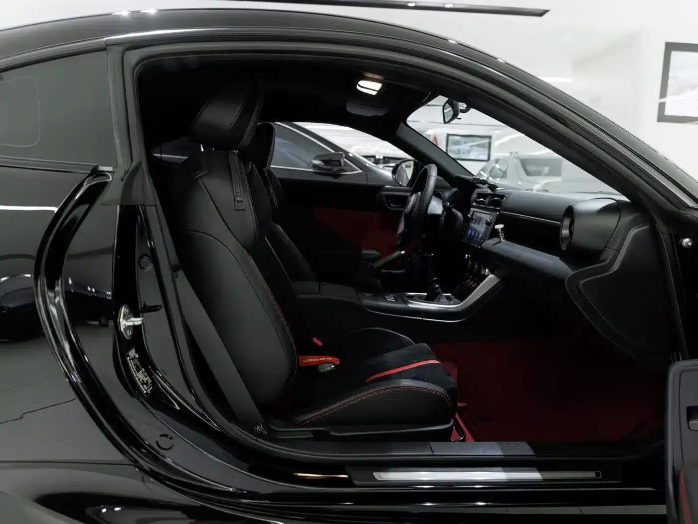 Toyota 86 2022 GR 86 2.4L Manual Version — миниатюра 6