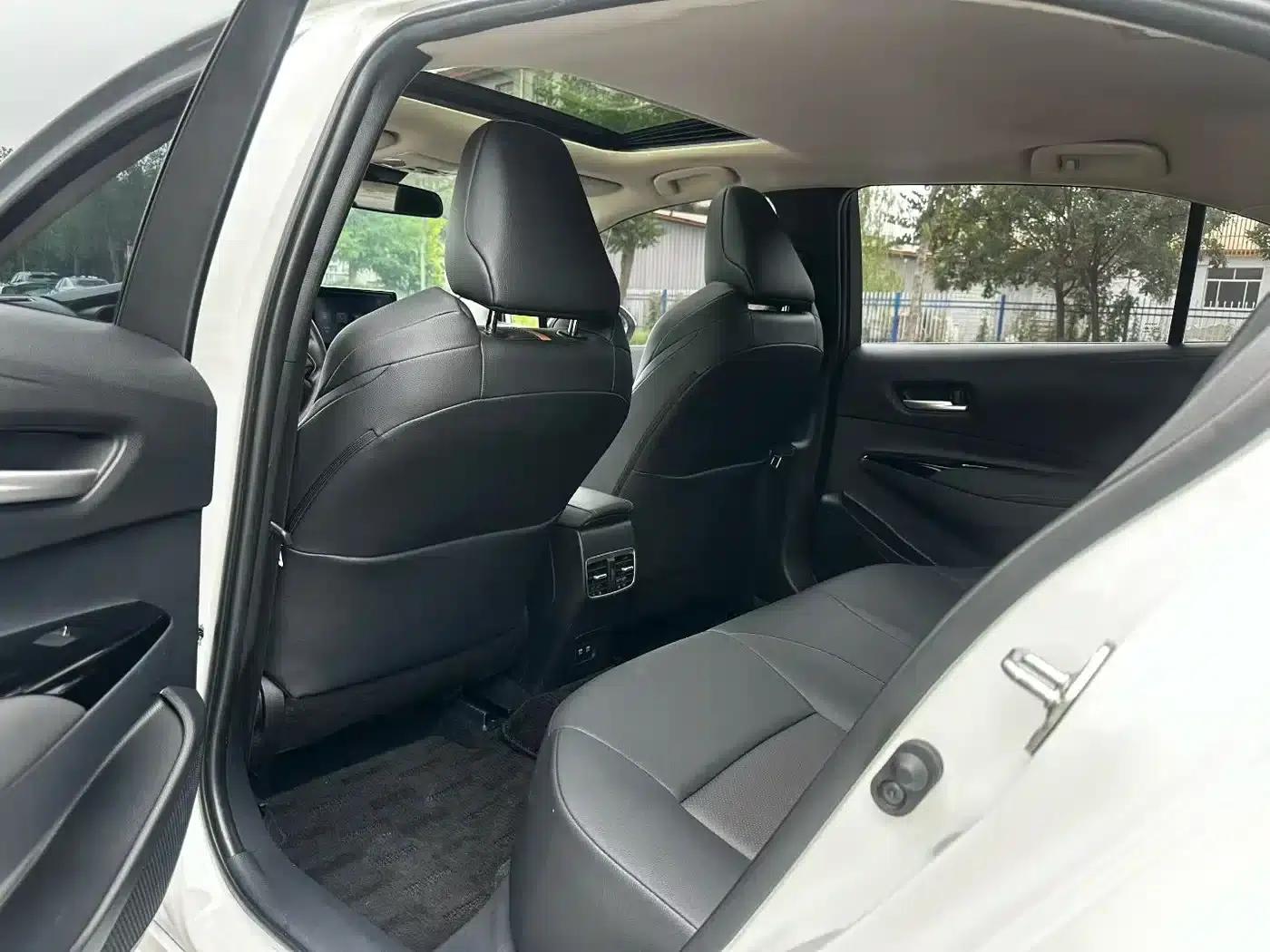 2021 Geely Lingshang 2.0L Luxury Edition — миниатюра 9