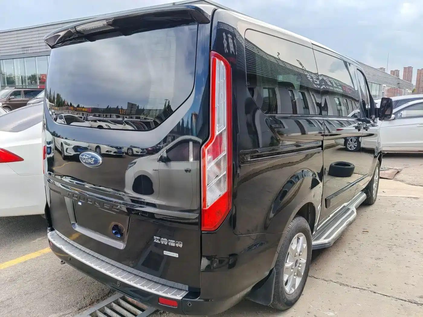 Tourneo 2020 2.0T Automatic Elite Edition (China VI Emission Standard) — миниатюра 9