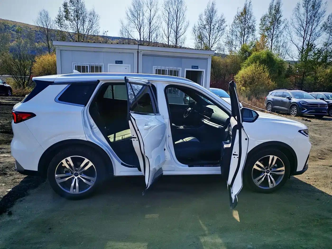 2022 EcoBoost 170 Premium Model — миниатюра 13
