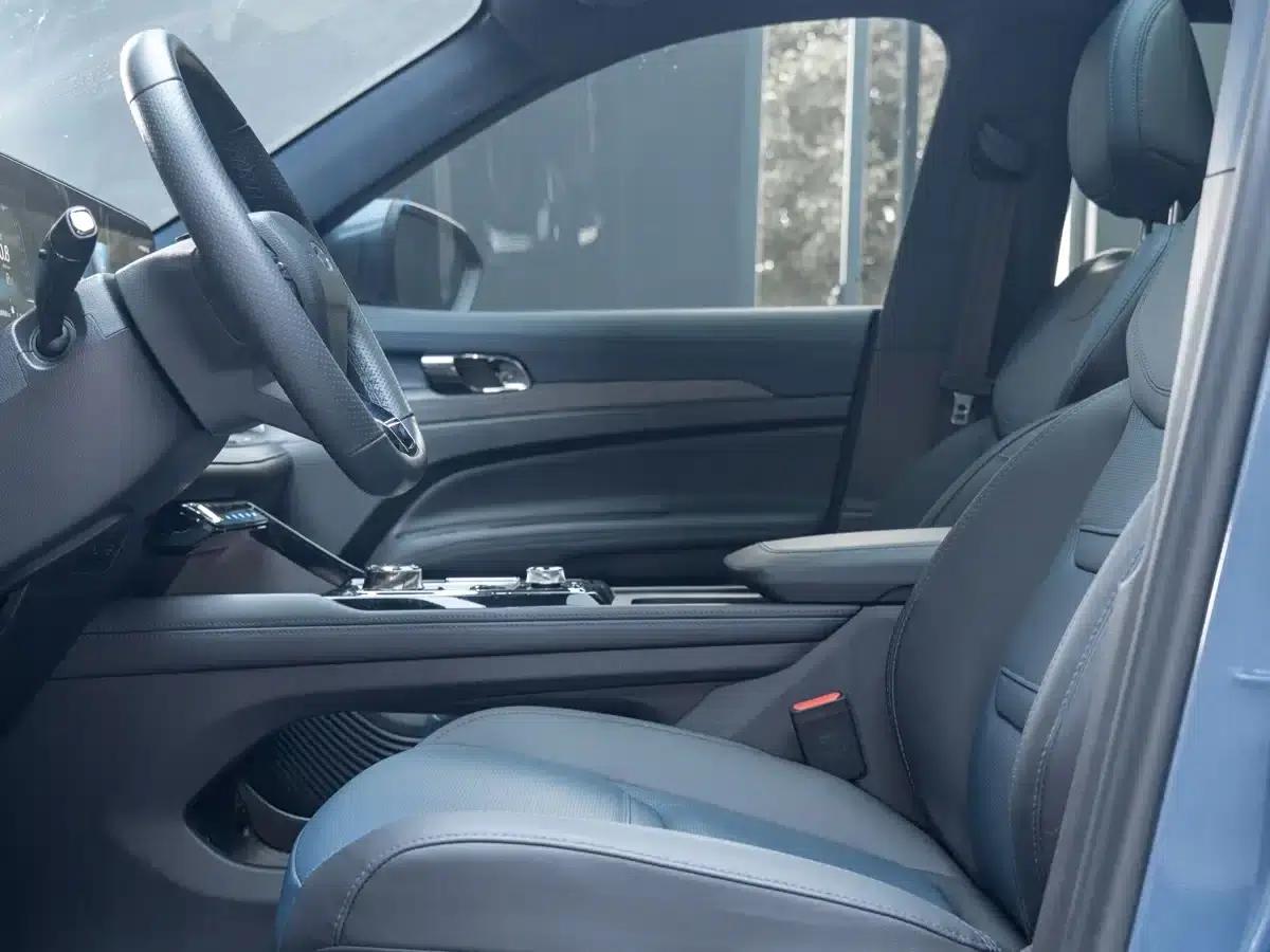 2023 EcoBoost 170 Premium Model — миниатюра 12