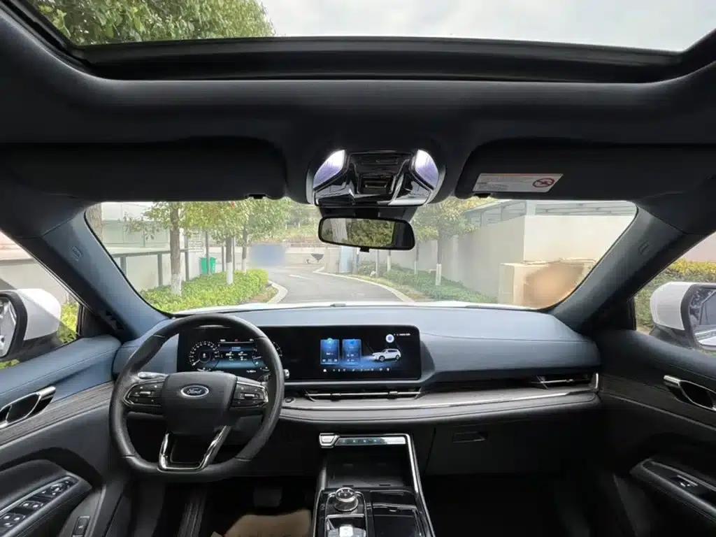 2022 EcoBoost 170 Premium Model (Facelift) — миниатюра 13