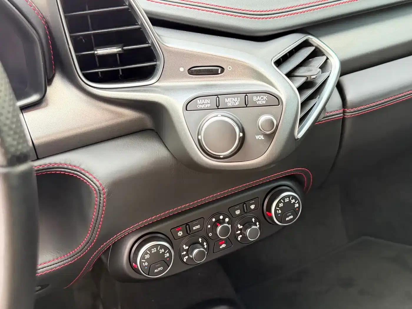 Ferrari 458 2011 4.5L Italia — миниатюра 11