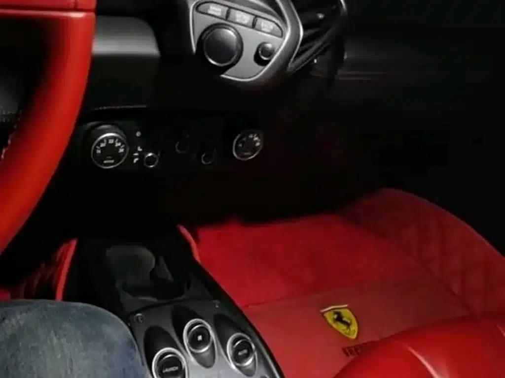 Ferrari 458 2011 4.5L Italia — миниатюра 5