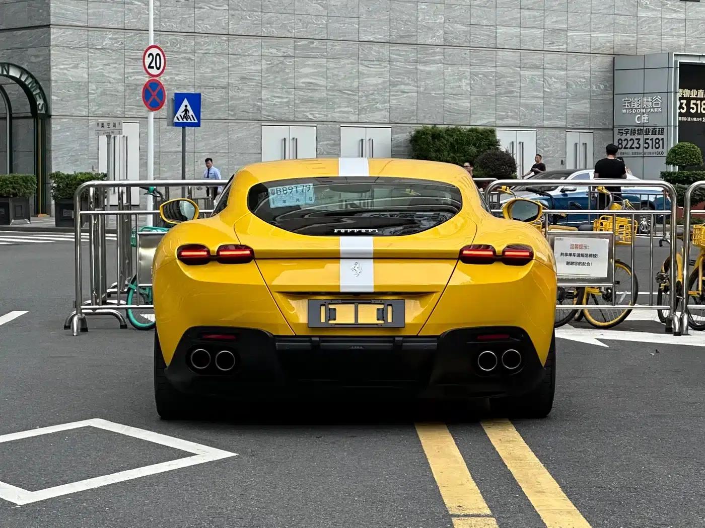 Roma 2020 3.9T V8 — миниатюра 15