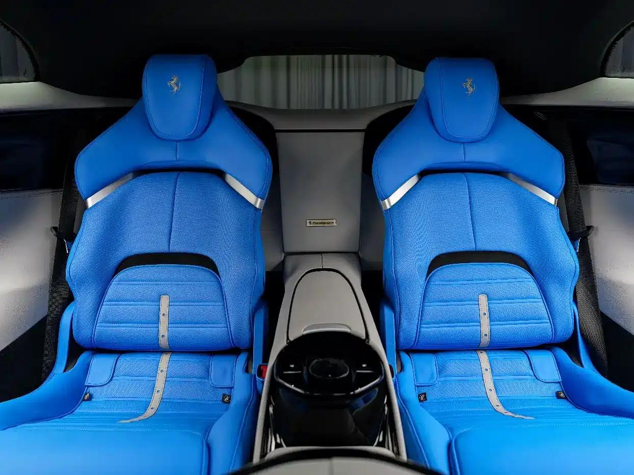 2023 Purosangue 6.5L V12 — миниатюра 23