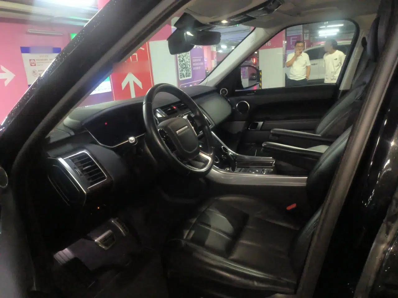 Land Rover Range SportNew Energy 2018 P400e — миниатюра 16