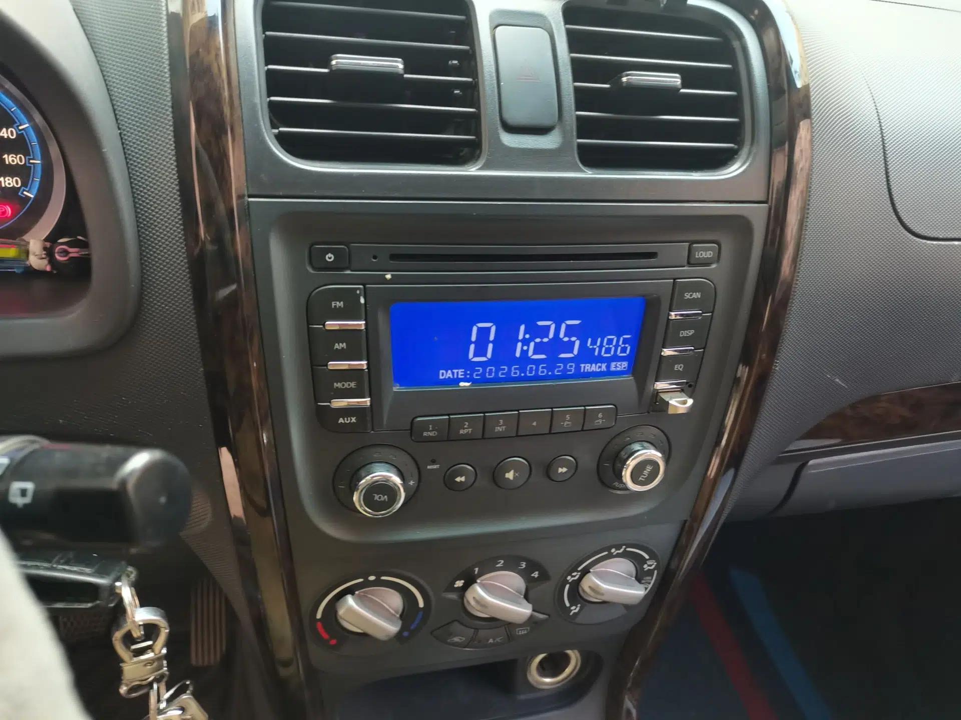 Suzuki Wagon R X5 2016 1.4L Entry Model China V Standard — миниатюра 13