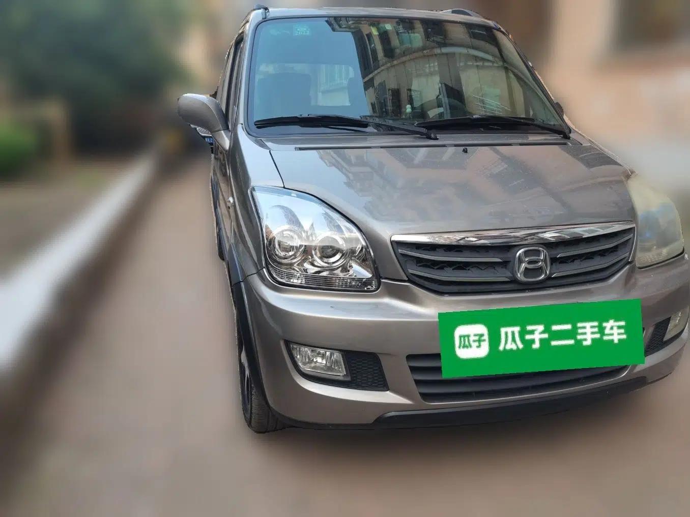 Suzuki Wagon R X5 2016 1.4L Entry Model China V Standard — миниатюра 3