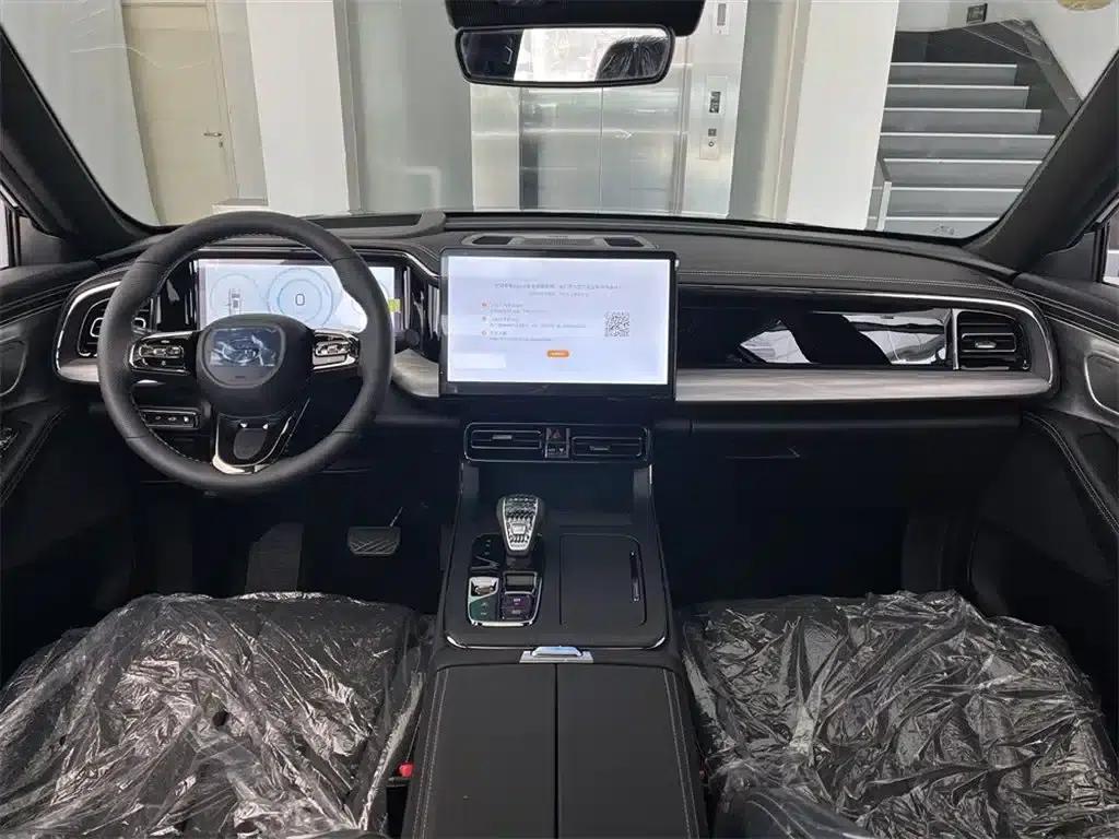Trumpchi ES9 2024 PHEV 143km Pro+ — миниатюра 7