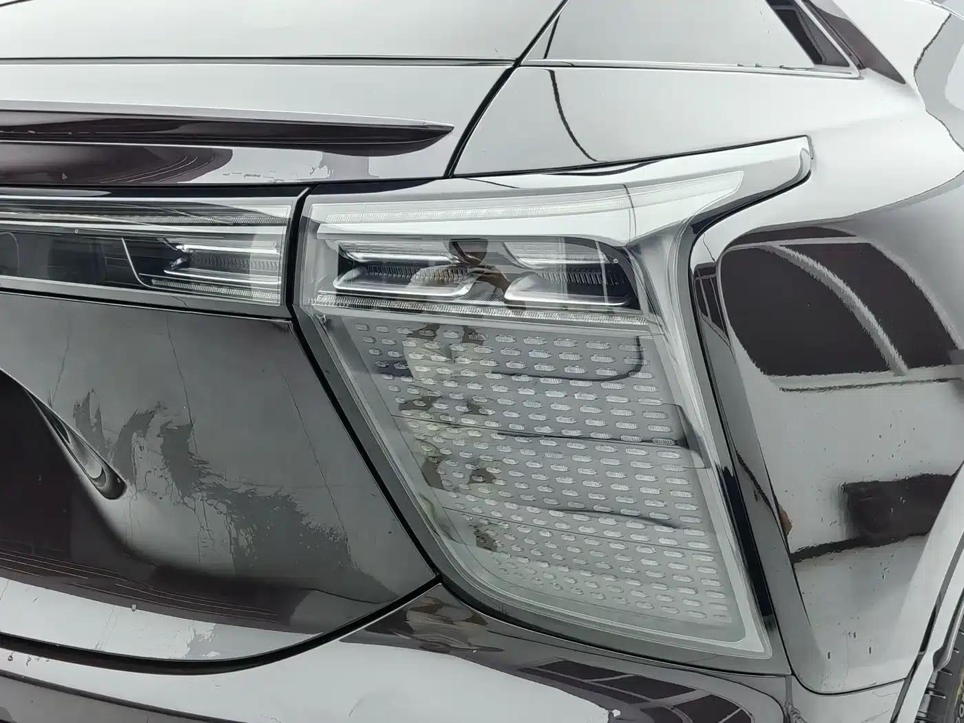 HiPhi X 2021 Flagship Edition 6-seater — миниатюра 6