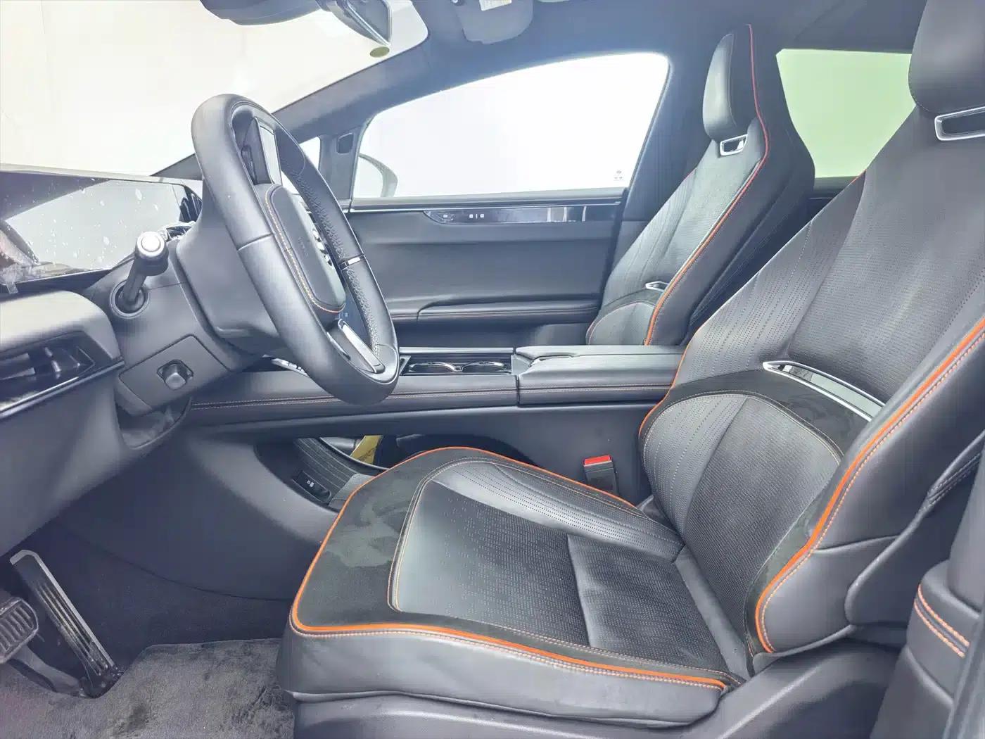 HiPhi X 2021 Flagship Edition 6-seater — миниатюра 5