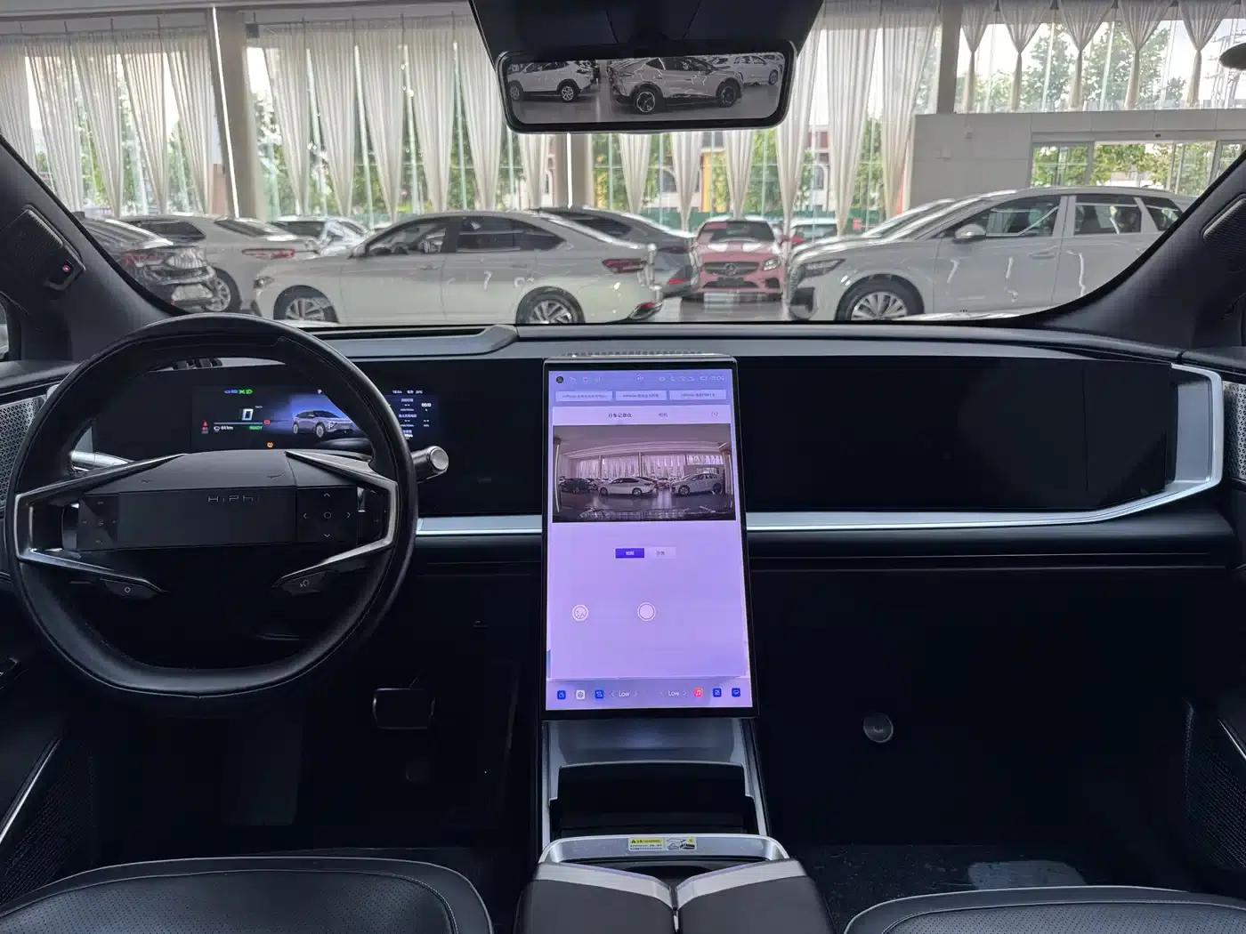 HiPhi Y 2023 560km Pioneer Edition — миниатюра 18