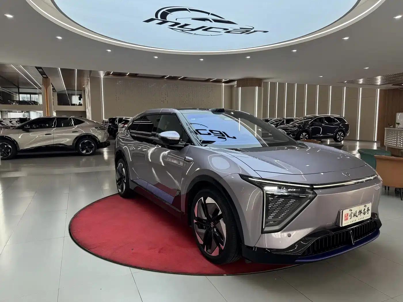 HiPhi Y 2023 560km Pioneer Edition — миниатюра 3