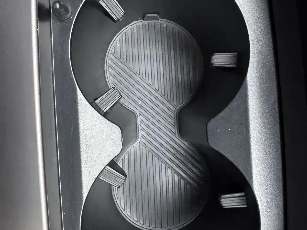 HiPhi Y 2023 560km Pioneer Edition — миниатюра 24