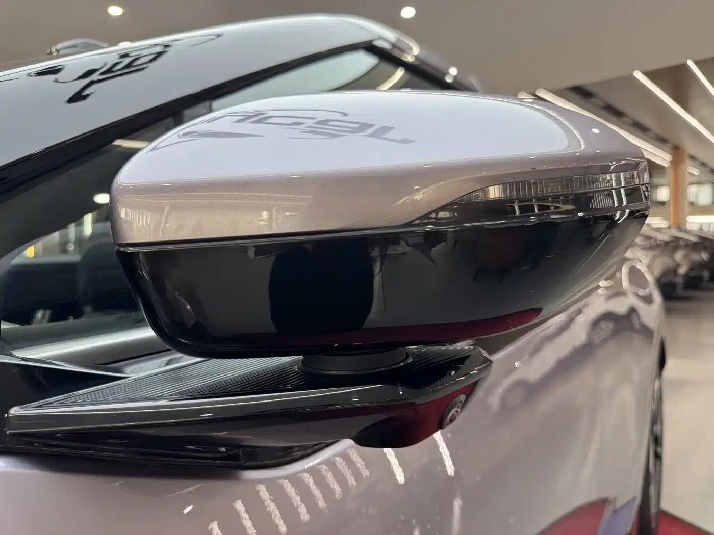 HiPhi Y 2023 560km Pioneer Edition — миниатюра 26