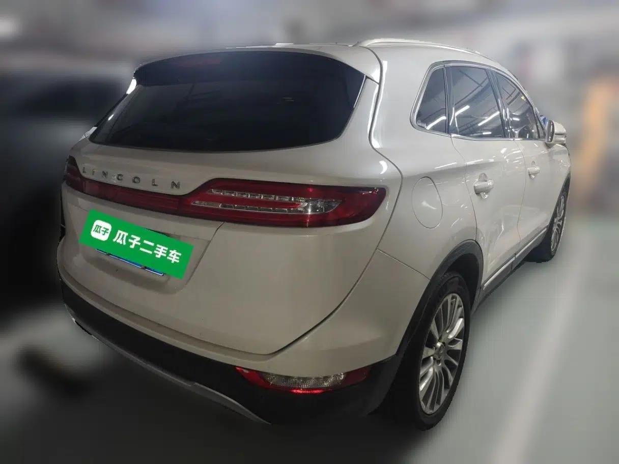 Lincoln MKC 2014 2.0T Four-Wheel Drive Luxury Edition — миниатюра 6